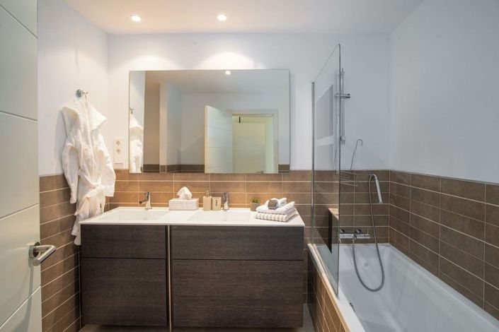 Image No.26-2 Bed Apartment for sale