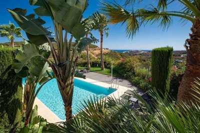 1447-405717-78d1f4f8b6655591b02d22fabb36a692d