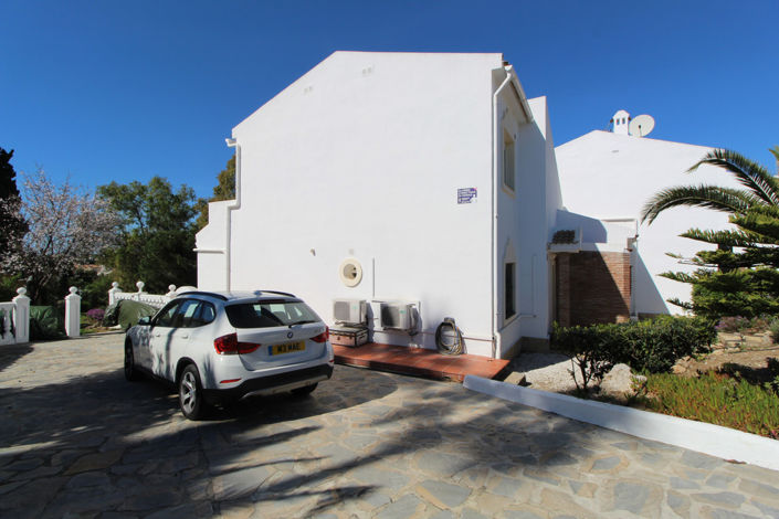 Image No.24-4 Bed Villa for sale