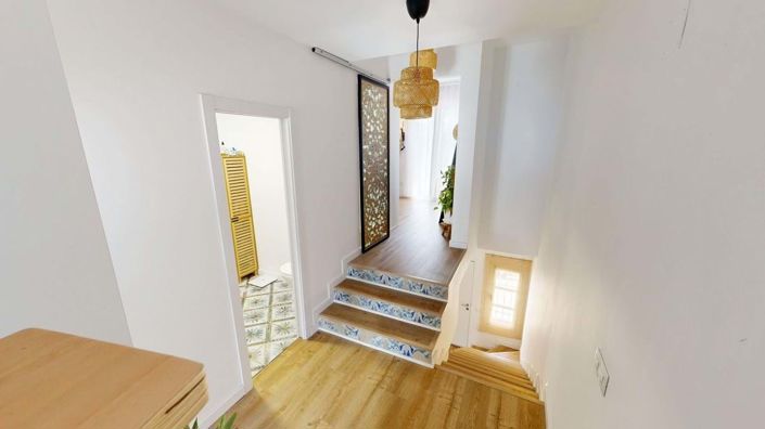 Image No.12-3 Bed Townhouse for sale