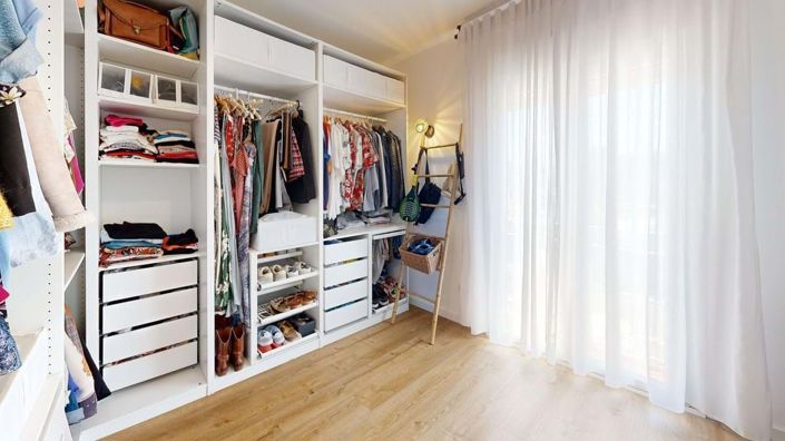 Image No.21-3 Bed Townhouse for sale