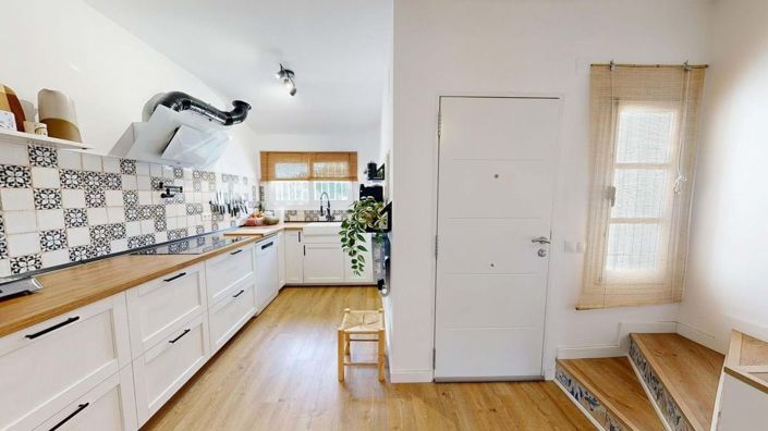 Image No.7-3 Bed Townhouse for sale