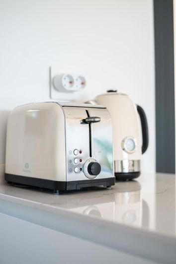 Image No.25-3 Bed Apartment for sale