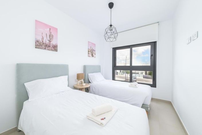 Image No.4-3 Bed Apartment for sale