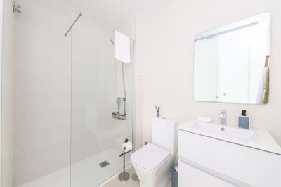 1447-653793-78d1f4f8b6655591b02d22fabb36a692d