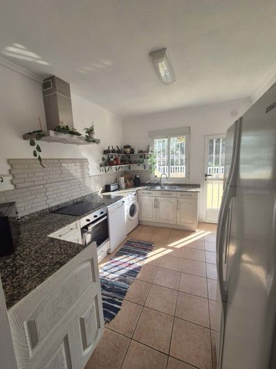 Image No.17-5 Bed Villa for sale