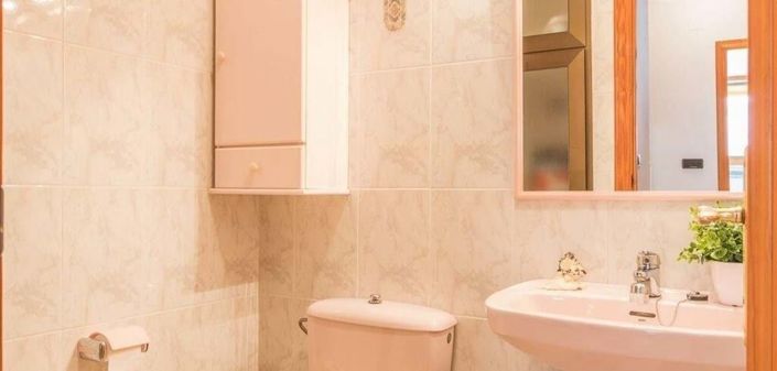 Image No.19-3 Bed Townhouse for sale