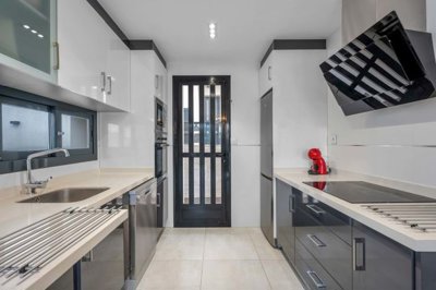 1447-653797-78d1f4f8b6655591b02d22fabb36a692d