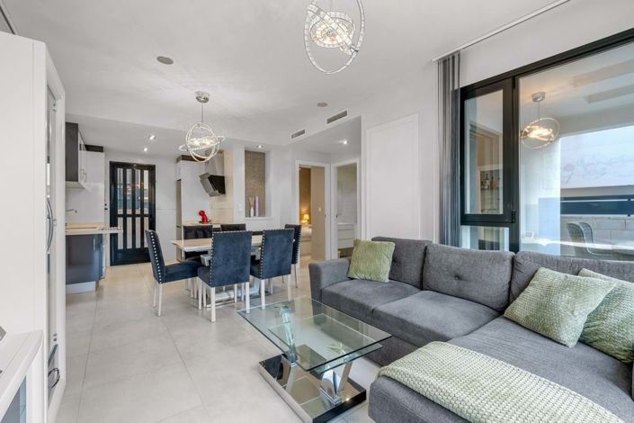 Image No.2-Villa de 3 chambres à vendre à Orihuela Costa