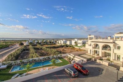 1447-653798-78d1f4f8b6655591b02d22fabb36a692d