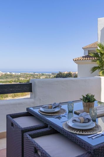 Image No.12-2 Bed Apartment for sale