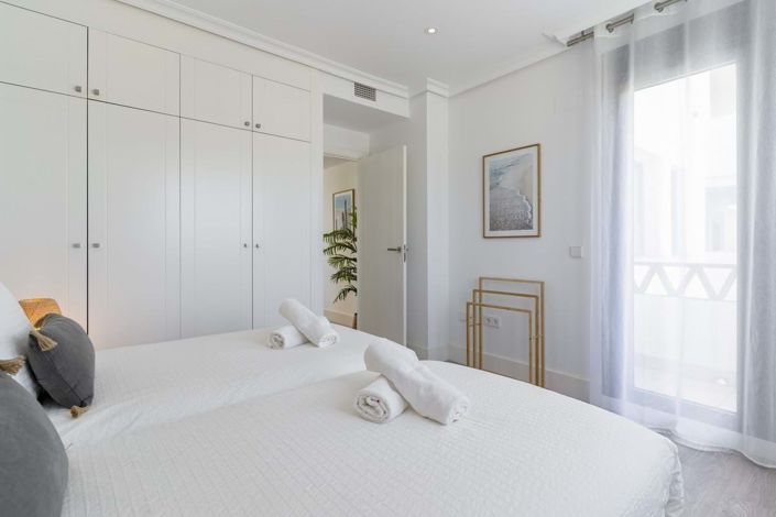 Image No.18-2 Bed Apartment for sale