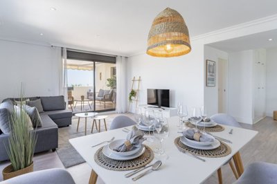 1447-646179-78d1f4f8b6655591b02d22fabb36a692d