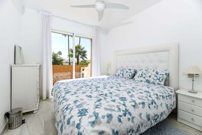 Image No.11-Maison de ville de 3 chambres à vendre à Estepona