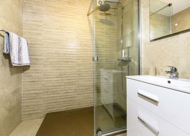 1447-647683-78d1f4f8b6655591b02d22fabb36a692d