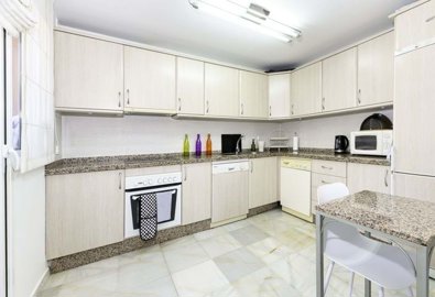 1447-647683-78d1f4f8b6655591b02d22fabb36a692d