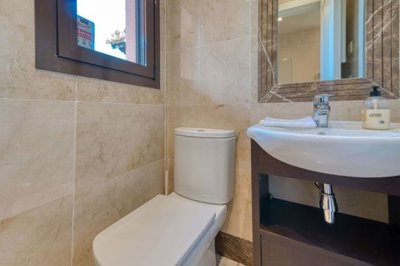 1447-648375-78d1f4f8b6655591b02d22fabb36a692d