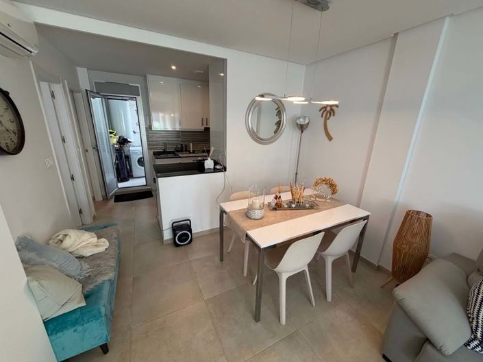 Image No.16-2 Bed Apartment for sale