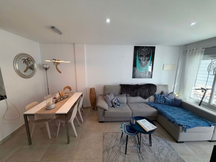 Image No.17-2 Bed Apartment for sale