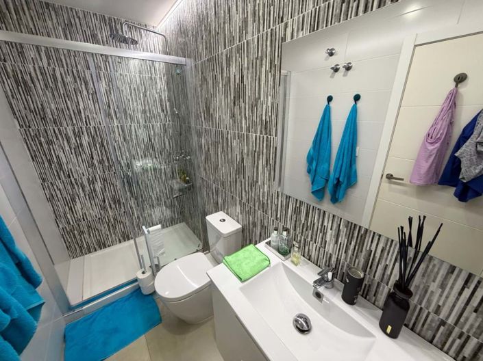 Image No.32-2 Bed Apartment for sale