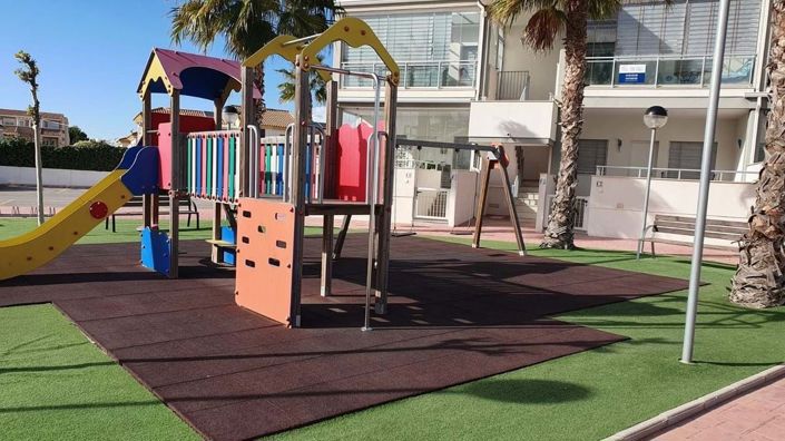 Image No.45-2 Bed Apartment for sale