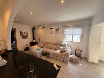 1447-653871-78d1f4f8b6655591b02d22fabb36a692d