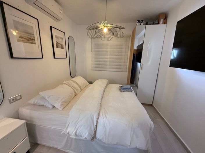 Image No.17-2 Bed Villa for sale