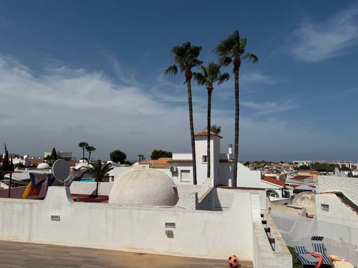 Image No.28-2 Bed Villa for sale