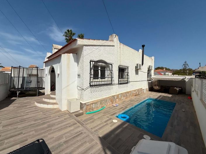 Image No.6-2 Bed Villa for sale