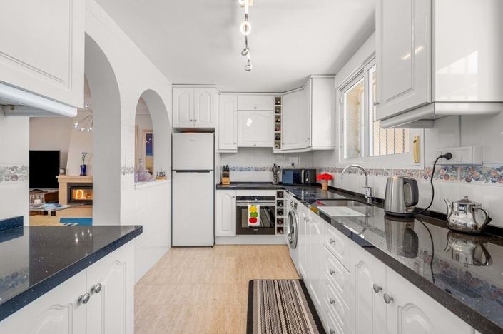 Image No.27-4 Bed Villa for sale