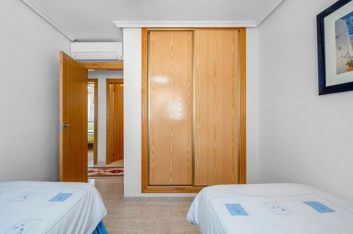 Image No.35-4 Bed Villa for sale