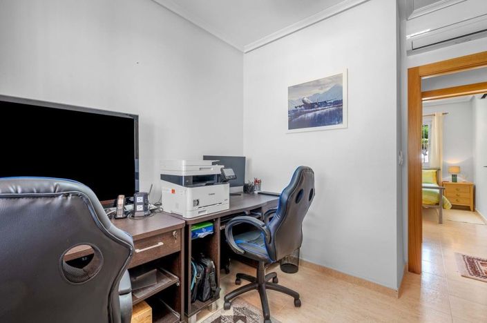 Image No.38-4 Bed Villa for sale