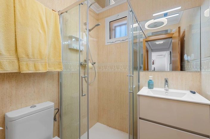 Image No.41-4 Bed Villa for sale