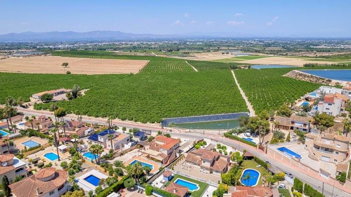 Image No.47-4 Bed Villa for sale