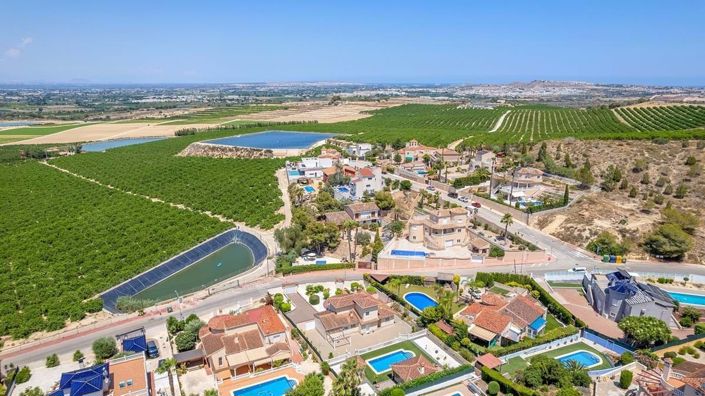 Image No.7-4 Bed Villa for sale