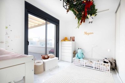 1447-653873-78d1f4f8b6655591b02d22fabb36a692d