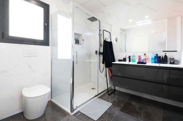 Image No.15-3 Bed Villa for sale