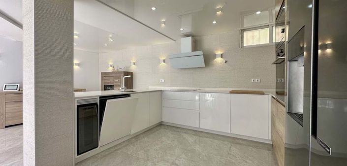 Image No.12-3 Bed Villa for sale