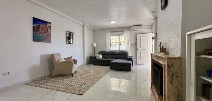 Image No.20-3 Bed Villa for sale