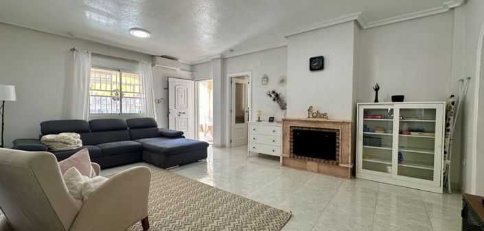 Image No.36-3 Bed Villa for sale