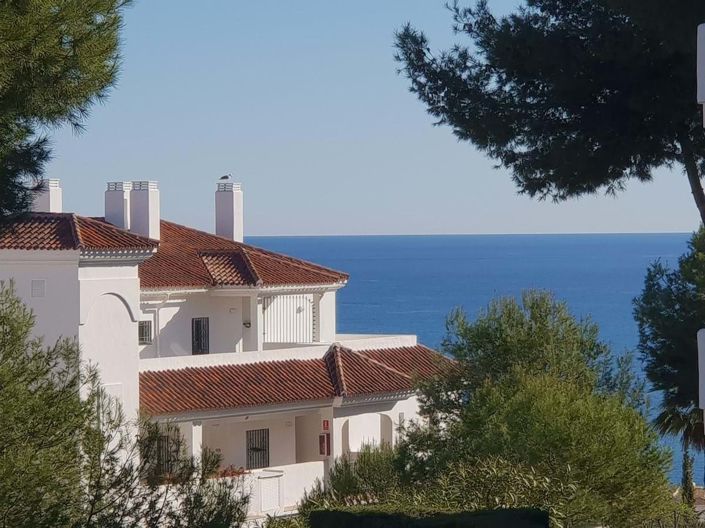 Image No.14-3 Bed Apartment for sale
