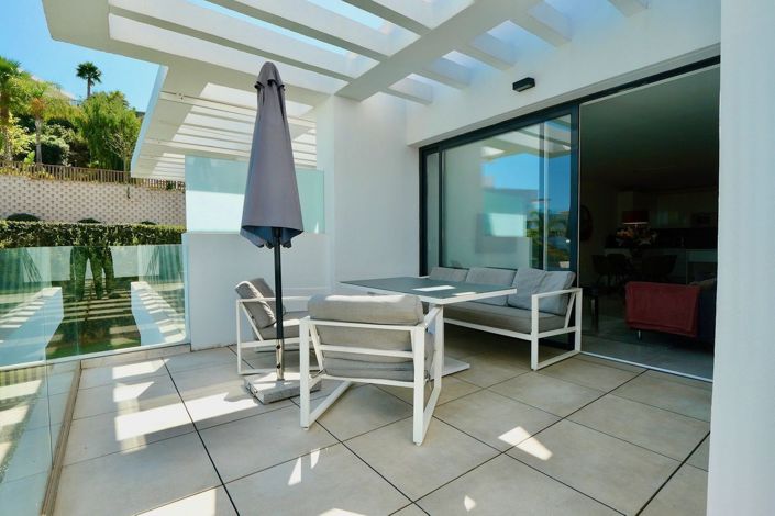 Image No.17-2 Bed Apartment for sale