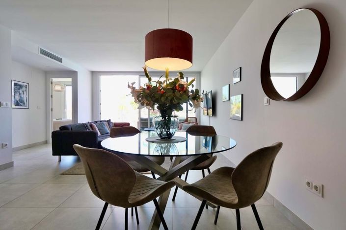 Image No.32-2 Bed Apartment for sale