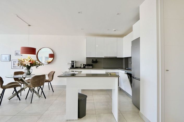 Image No.42-2 Bed Apartment for sale