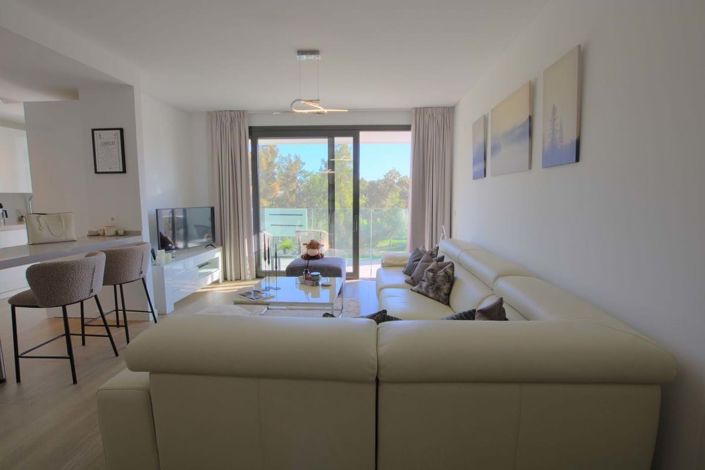 Image No.22-2 Bed Apartment for sale