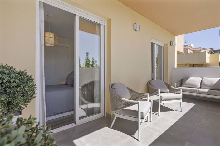 Image No.12-2 Bed Apartment for sale