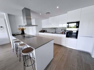 1447-644972-78d1f4f8b6655591b02d22fabb36a692d