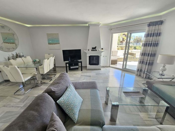 Image No.10-2 Bed Apartment for sale