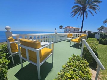 1447-648179-78d1f4f8b6655591b02d22fabb36a692d