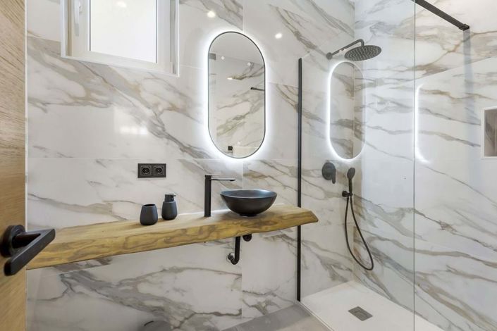 Image No.22-4 Bed Townhouse for sale